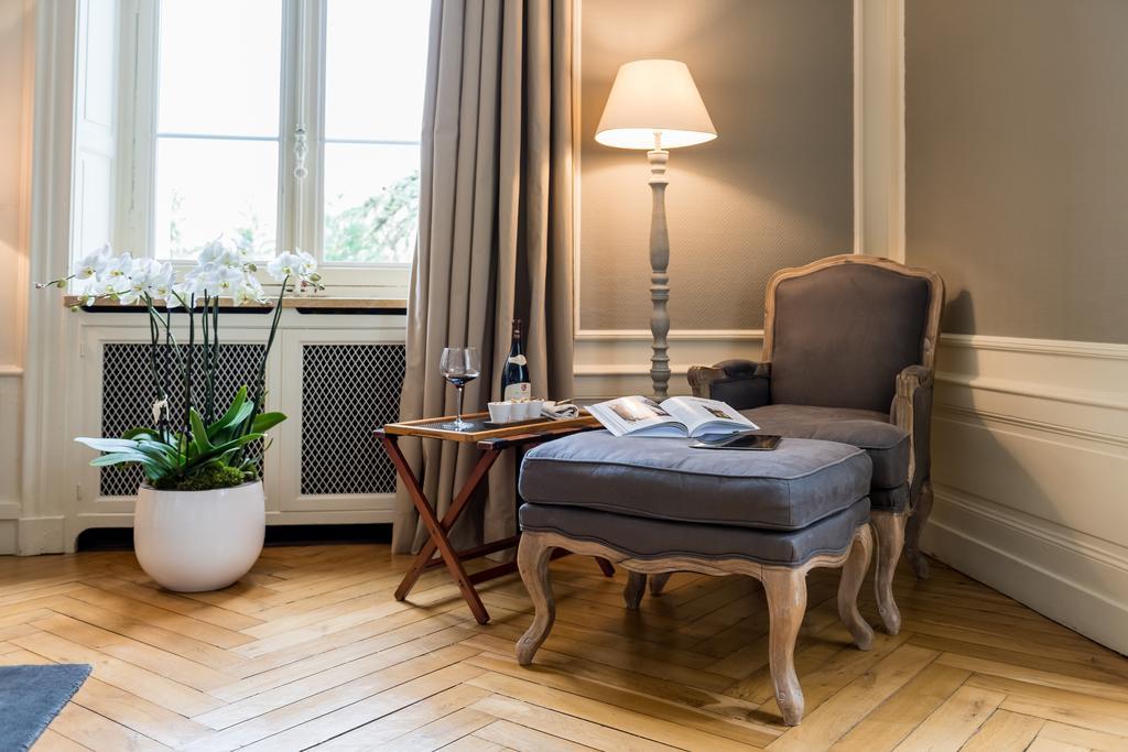 Domaine Des Sequoias - Les Collectionneurs Hotel Ruy-Montceau Eksteriør billede