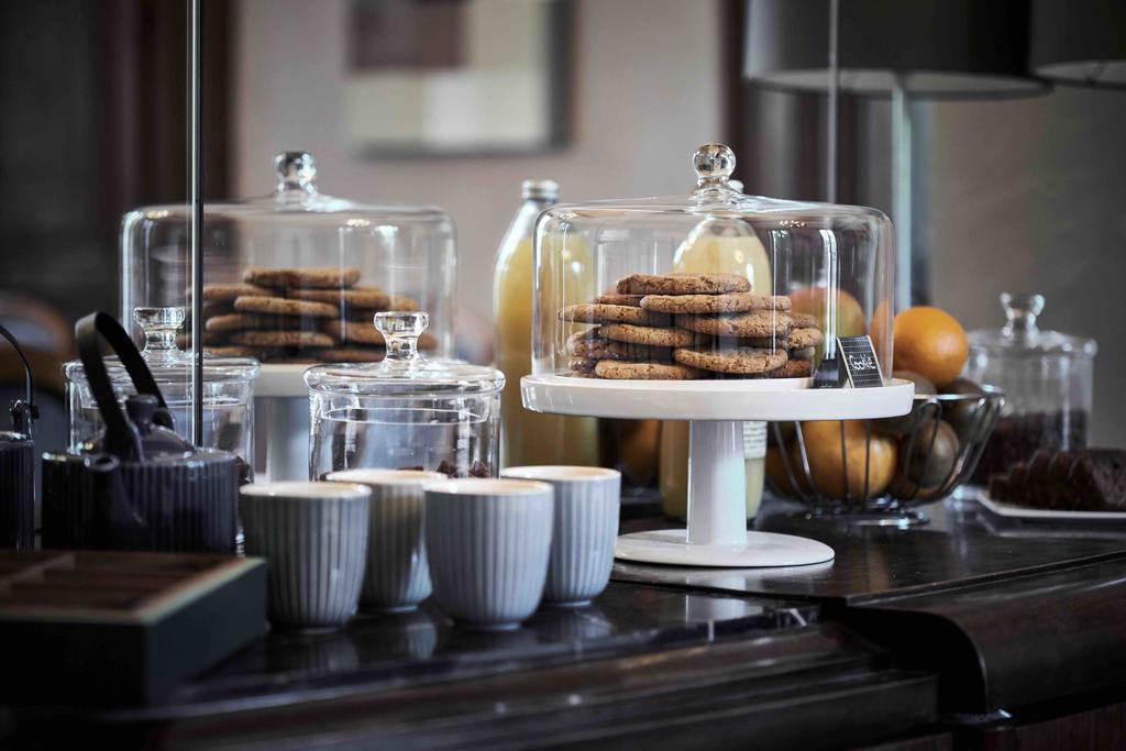 Domaine Des Sequoias - Les Collectionneurs Hotel Ruy-Montceau Eksteriør billede